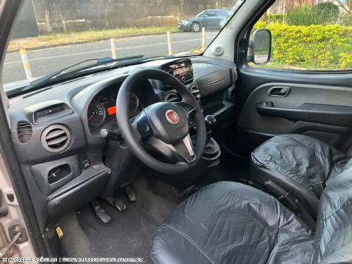 Fiat DOBLO ATTRACTIVE 7 LUGARES 2014/2015